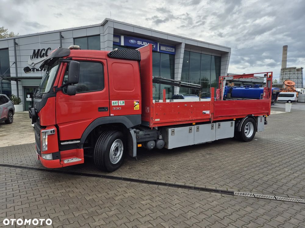 Volvo FM 330 / SKRZYNIA / HDS HIAB 840KG / KABINA SYPIALNIANA / AUTOMAT / HAK - 14