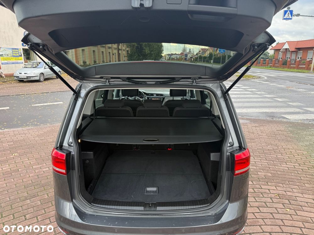Volkswagen Touran 1.4 TSI (BlueMotion Technology) Comfortline - 17