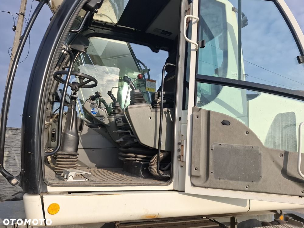 Liebherr A914 COMPACT - 8