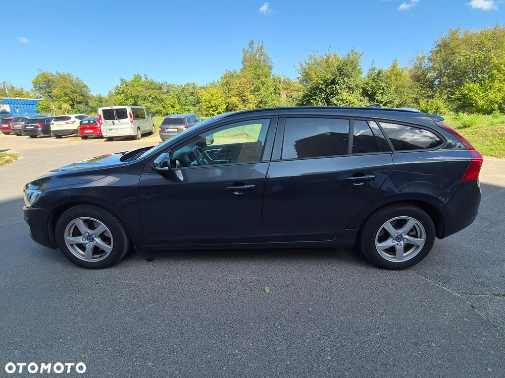 Volvo V60 D2 Geartronic Summum - 3