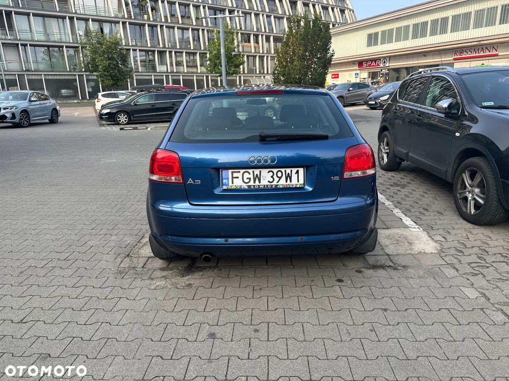 Audi A3 3-drzwiowe 1.6 Ambiente - 16