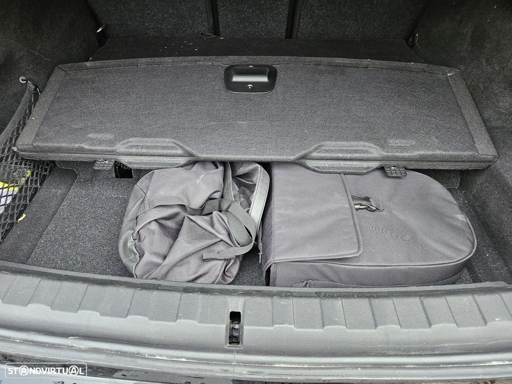 BMW 330 e Corporate Edition Auto - 16