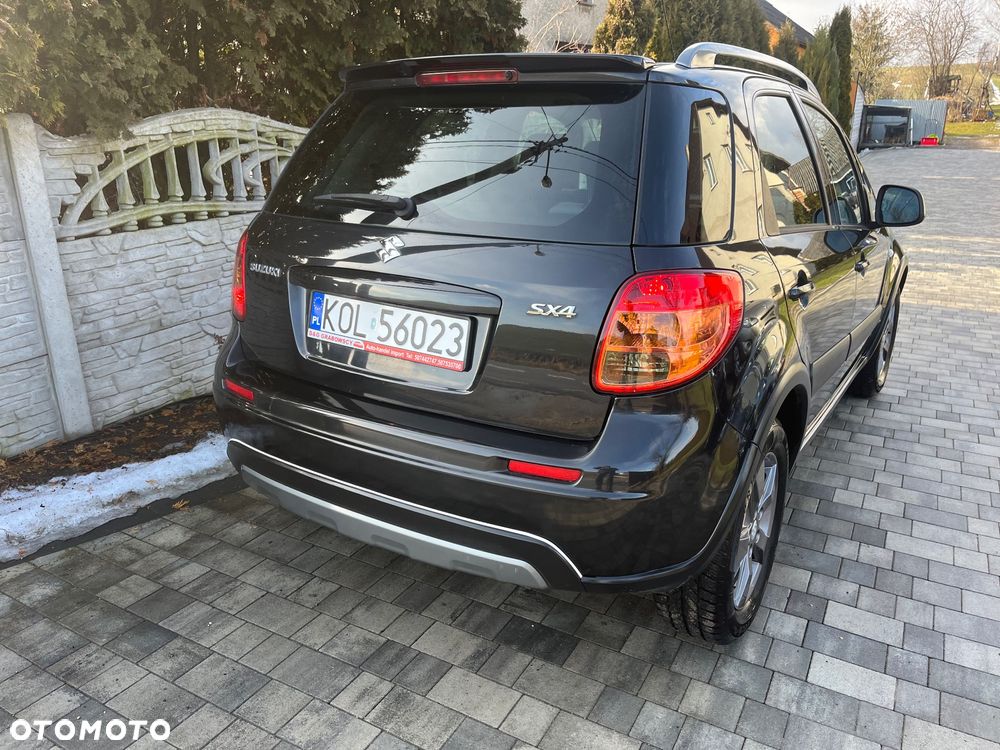 Suzuki SX4 1.6 VVT 4x2 Comfort - 18