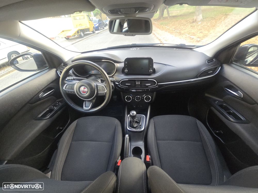 Fiat Tipo 1.3 M-Jet Lounge Tech - 12