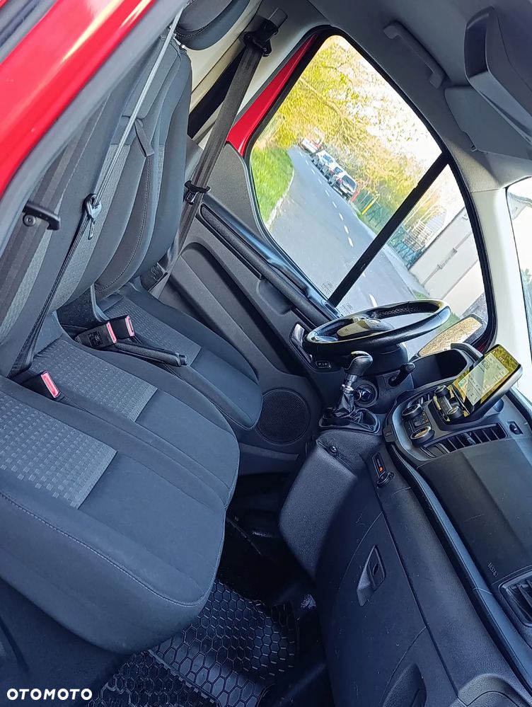 Ford TRANSIT CUSTOM - 16