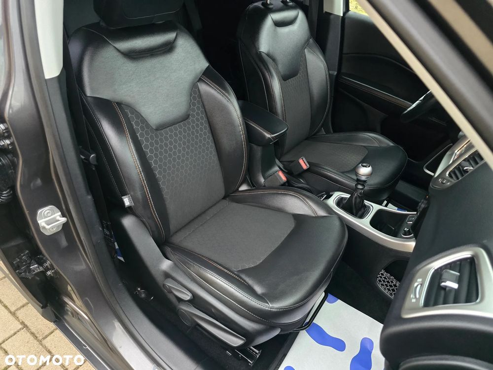 Jeep Compass 1.4 MultiAir Business Line - 28