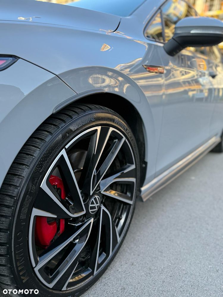 Volkswagen Golf 2.0 TSI GTI DSG - 17
