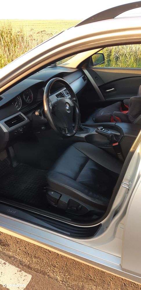 BMW Seria 5 520d - 8