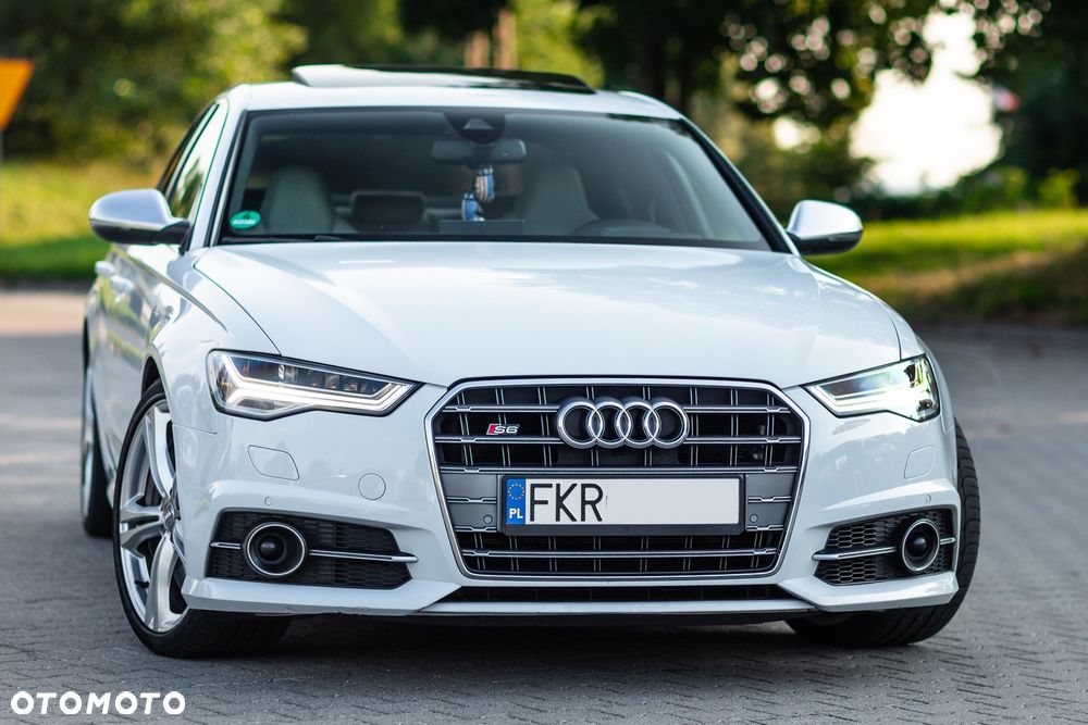 Audi S6 Limousine - 3