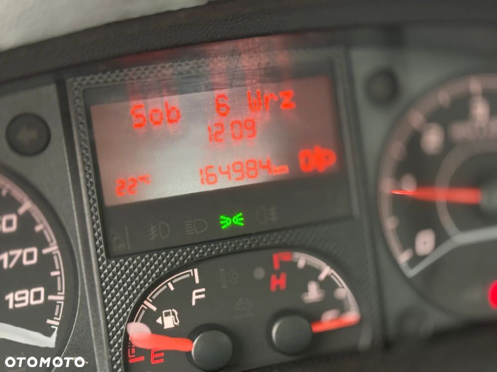 Peugeot BOXER 2,2 HDI | 150KM | 2016r | Nowy najazd 5m | Wyciągarka | Pneumatyka - 10