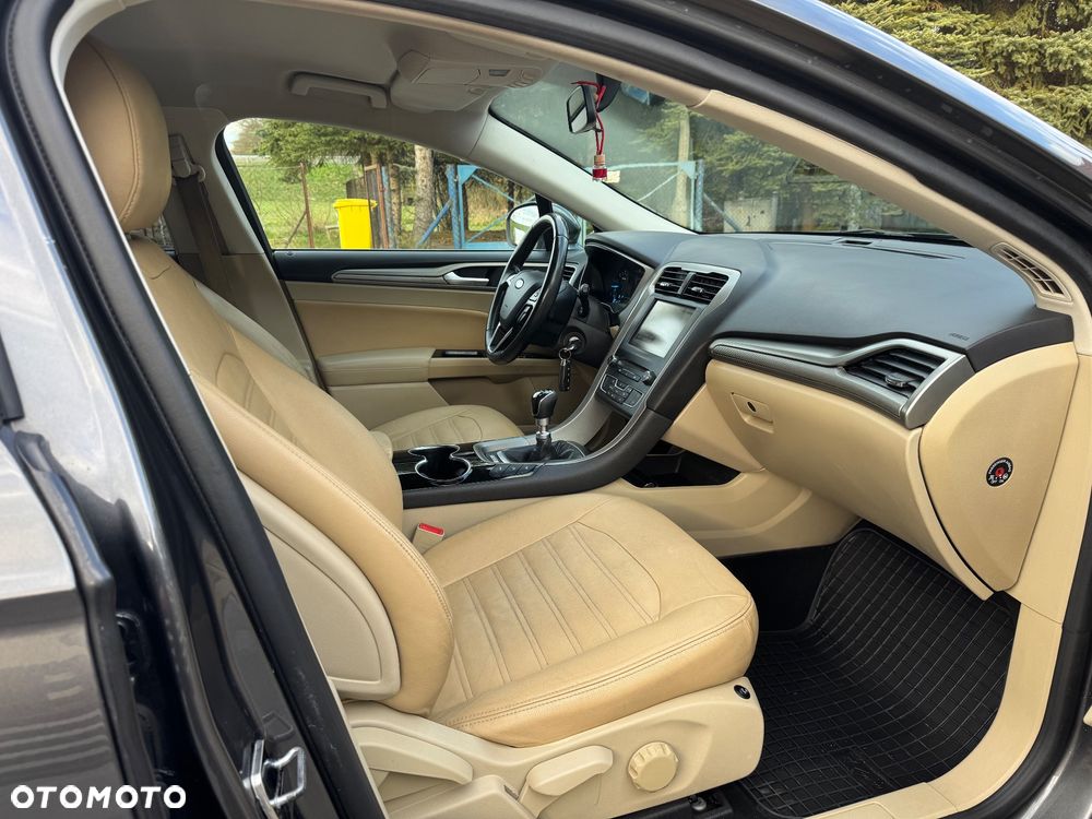 Ford Mondeo 2.0 TDCi Silver X - 11