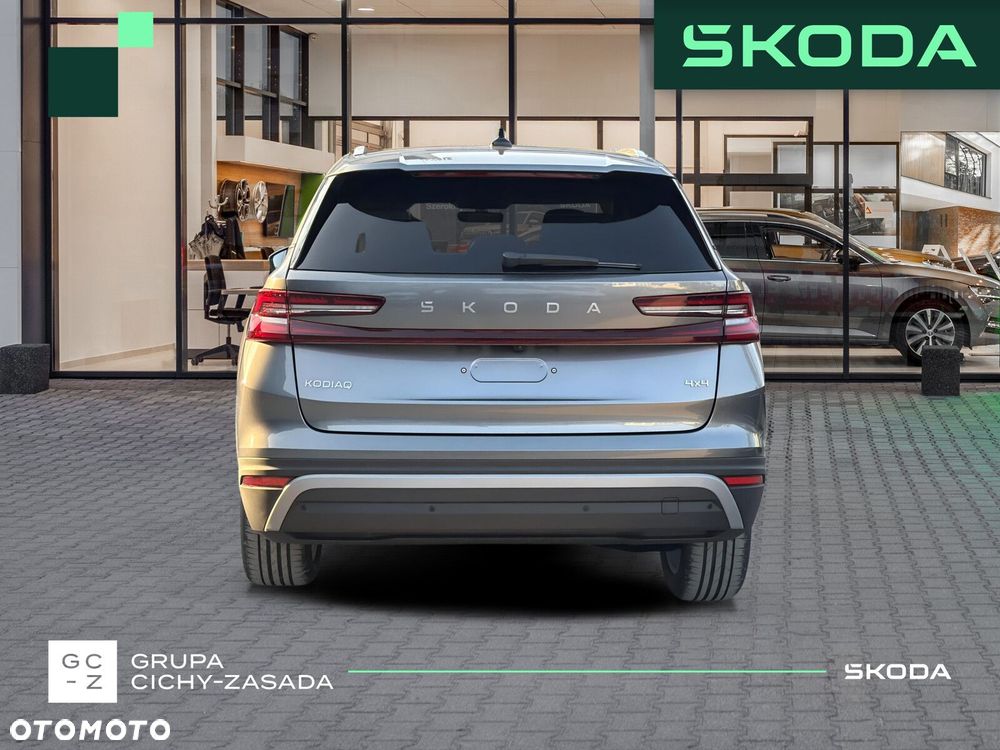Skoda Kodiaq 2.0 TSI 4x4 Drive DSG - 4