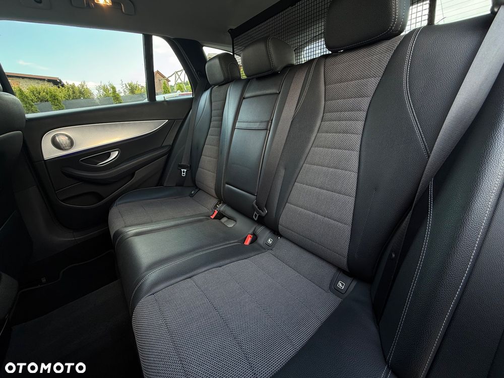 Mercedes-Benz Klasa E 200 d 9G-TRONIC Exclusive - 31