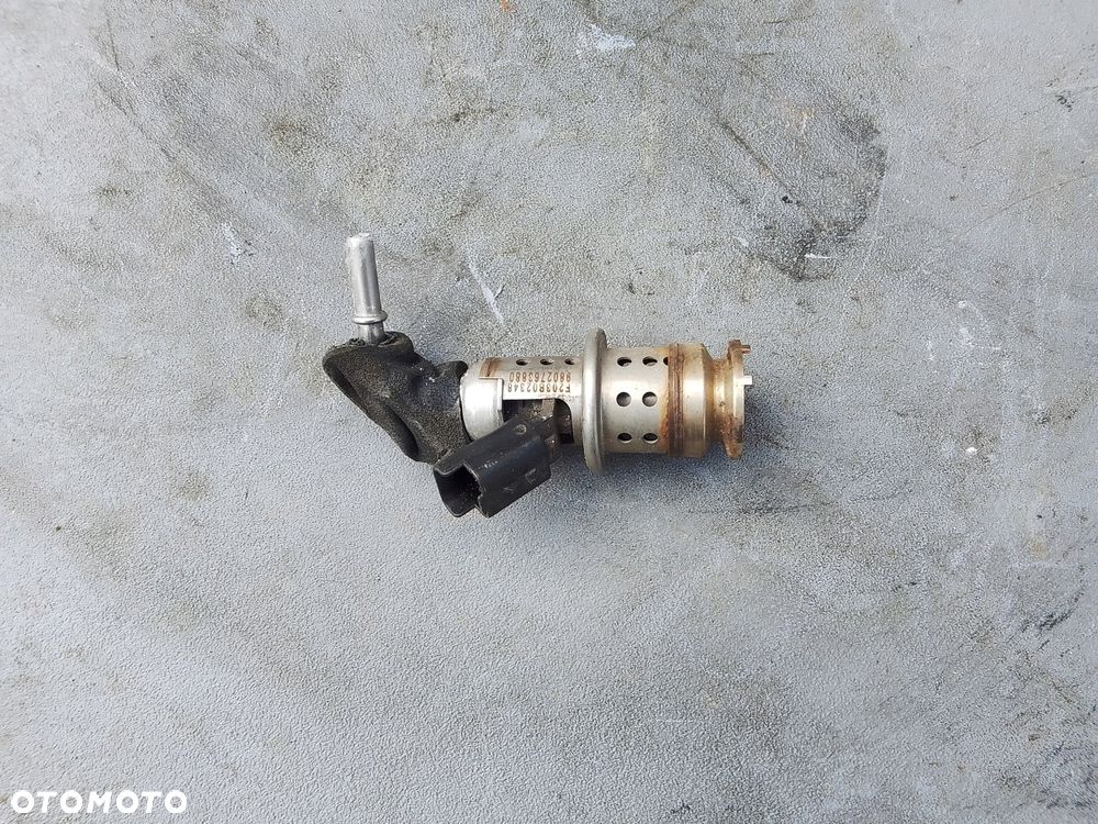 wtryskiwacz adblue citroen peugeot 1.6 bluehdi 9802763880 - 1