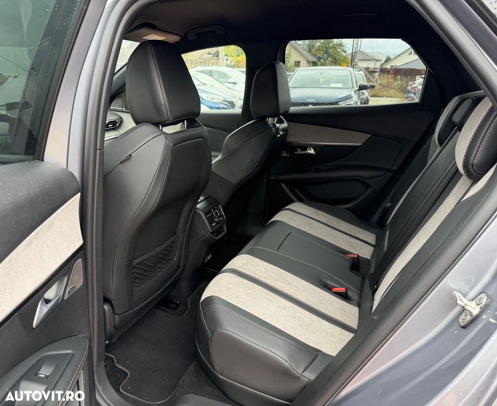 Peugeot 3008 Hybrid 225 e-EAT8 GT Pack - 19