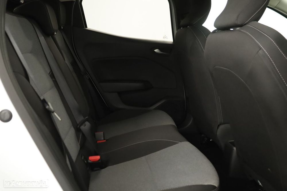 Renault Clio 1.0 TCe Evolution - 22