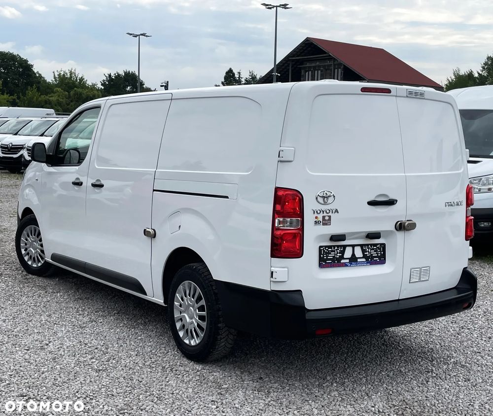 Toyota ProAce - 12