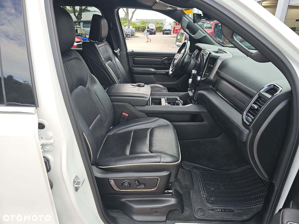 RAM 1500 5.7 Crew Cab Limited - 6