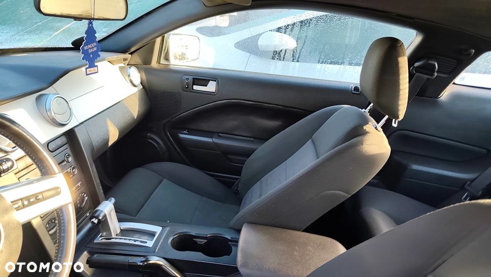 Ford Mustang 4.0 V6 - 28