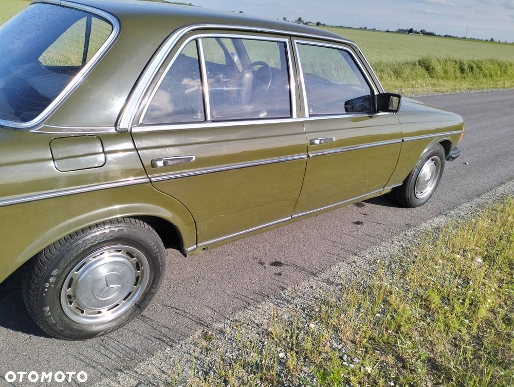 Mercedes-Benz W123 - 7