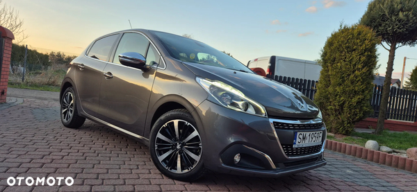 Peugeot 208 PureTech 110 Stop & Start EAT6 Allure