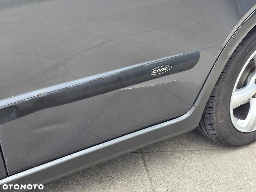 Honda Civic 1.8 Sport - 10