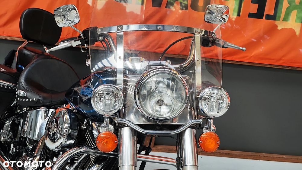 Harley-Davidson Softail Heritage Classic - 23