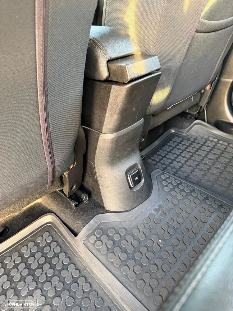 Fiat 500L 1.6 MJ Lounge S&S - 11