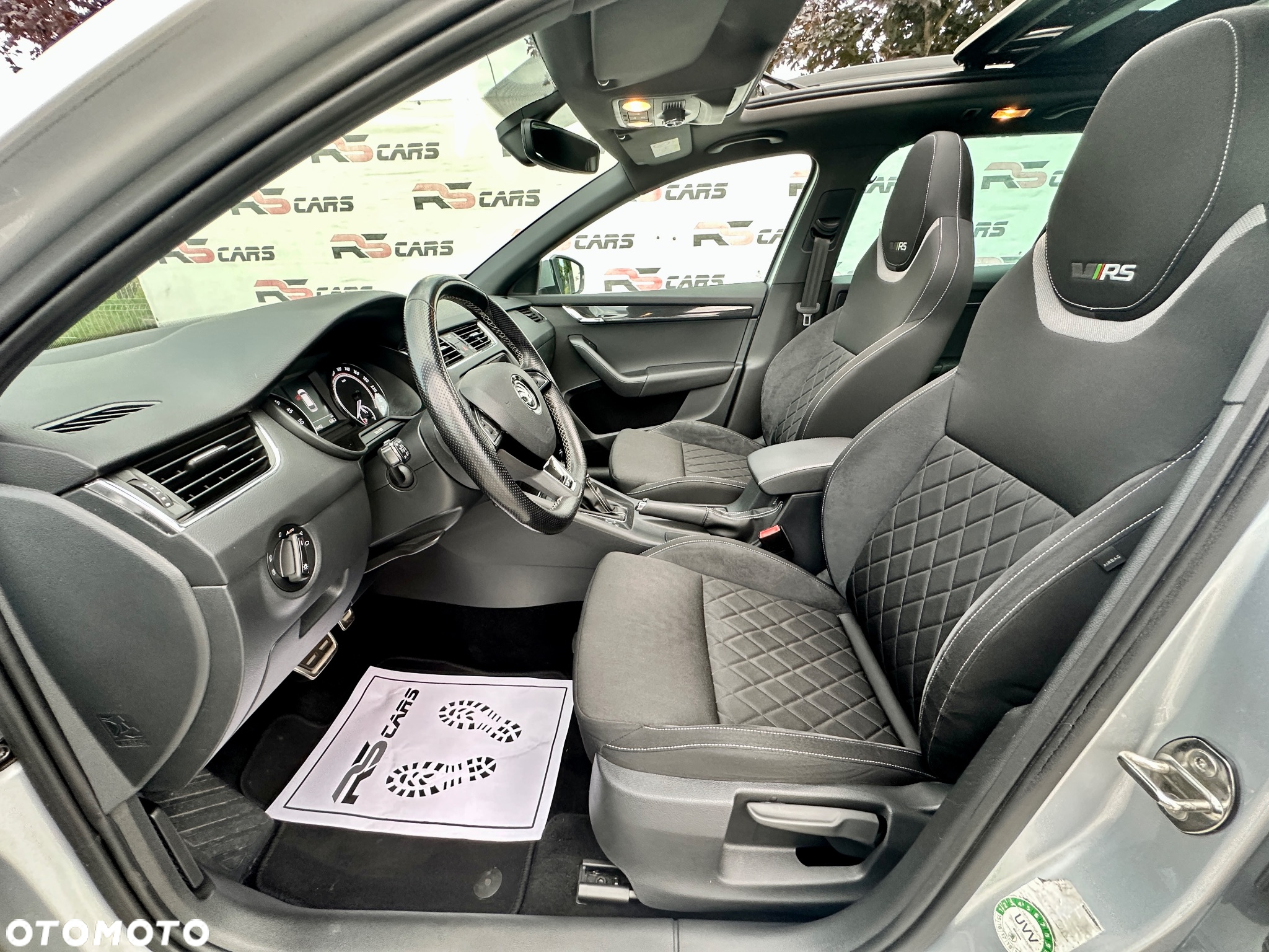 Skoda Octavia Combi 2.0 TDI DSG RS - 26