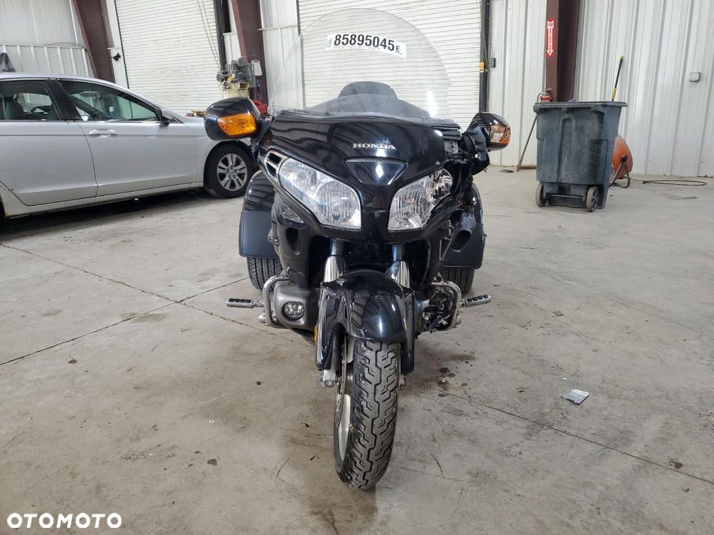 Honda GL - 2