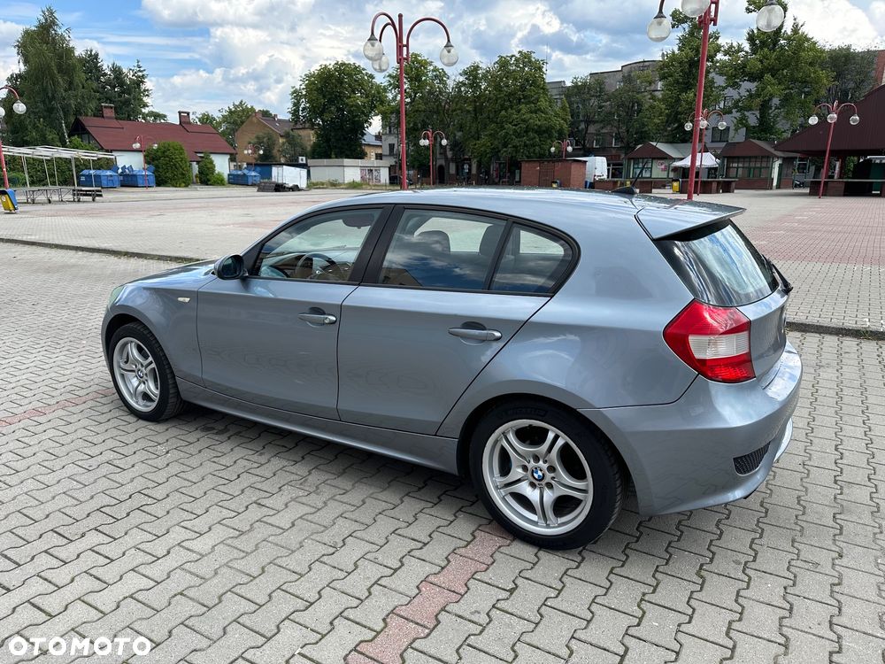 BMW Seria 1 - 2