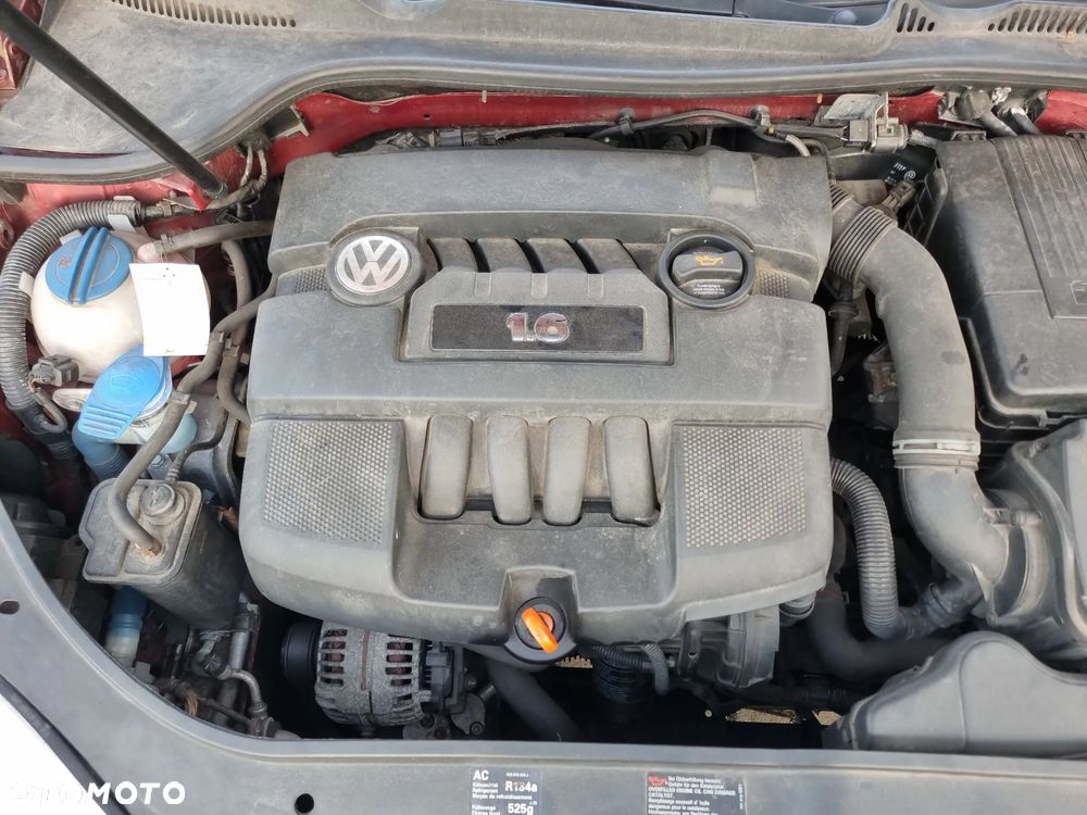 Volkswagen Jetta - 12