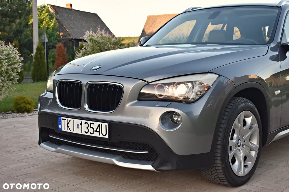 BMW X1 xDrive18d xLine - 4