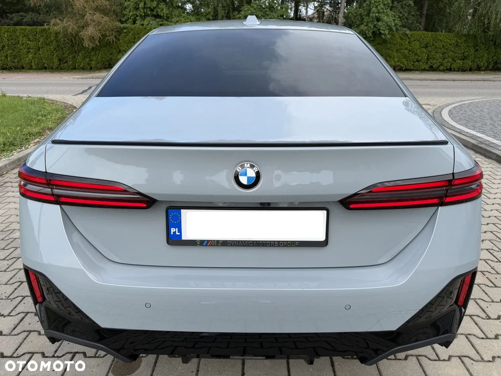 BMW Seria 5 ver-520d-xdrive-mhev-m-sport - 21