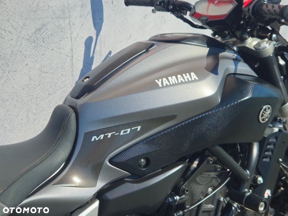 Yamaha MT - 22