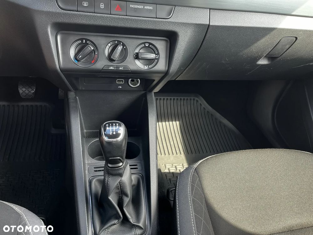 Skoda Fabia 1.0 TSI Style - 16