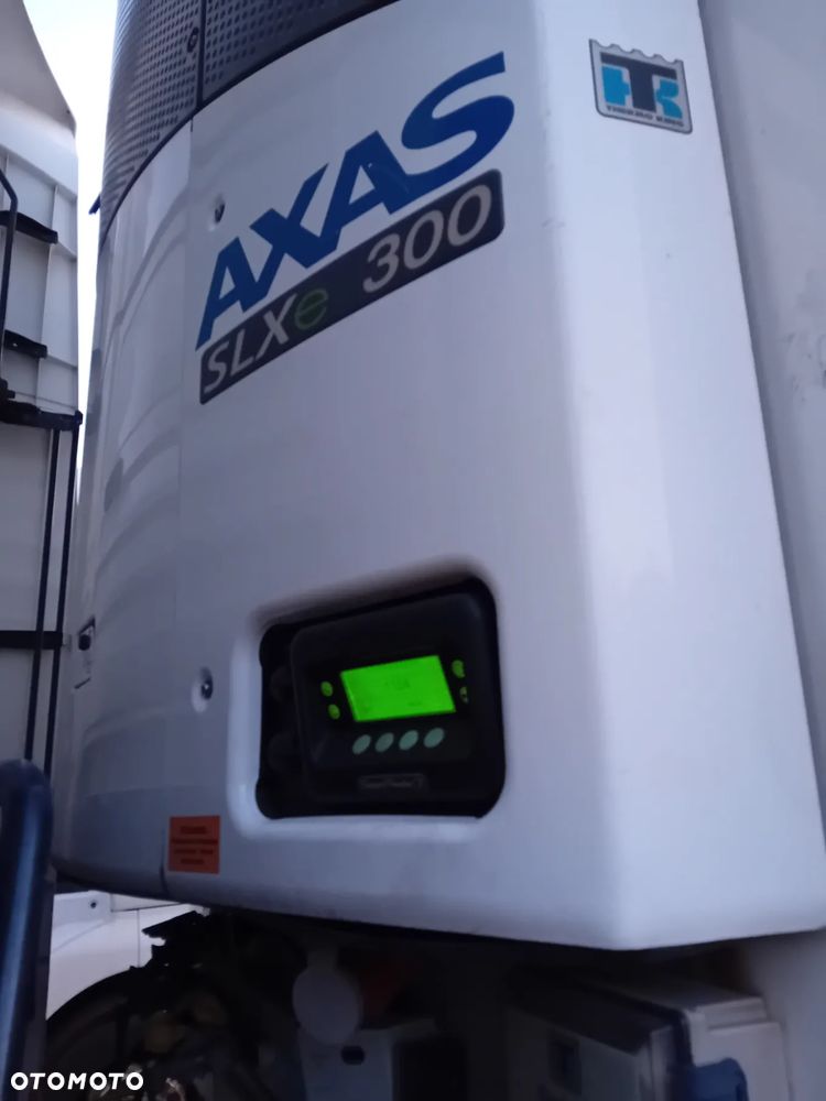 Schmitz Cargobull Schmitz SKO/ thermo king - 5