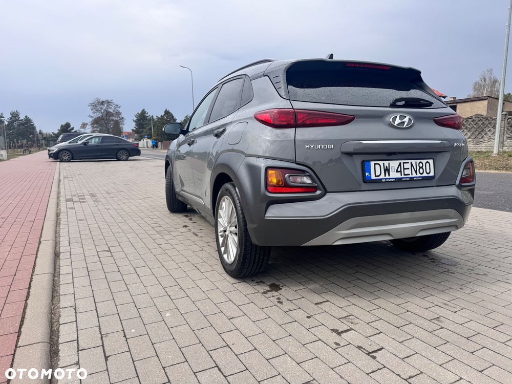 Hyundai Kona - 4