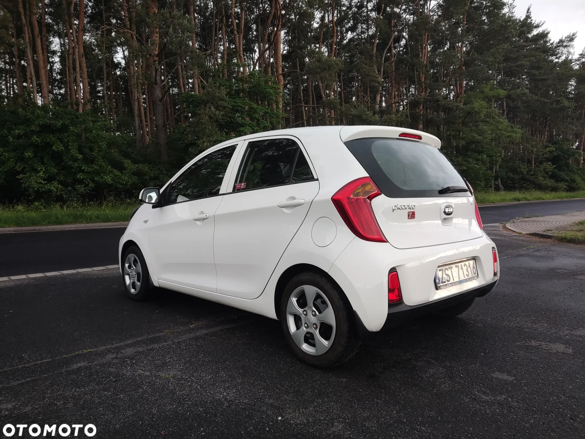 Kia Picanto 1.0 L - 3