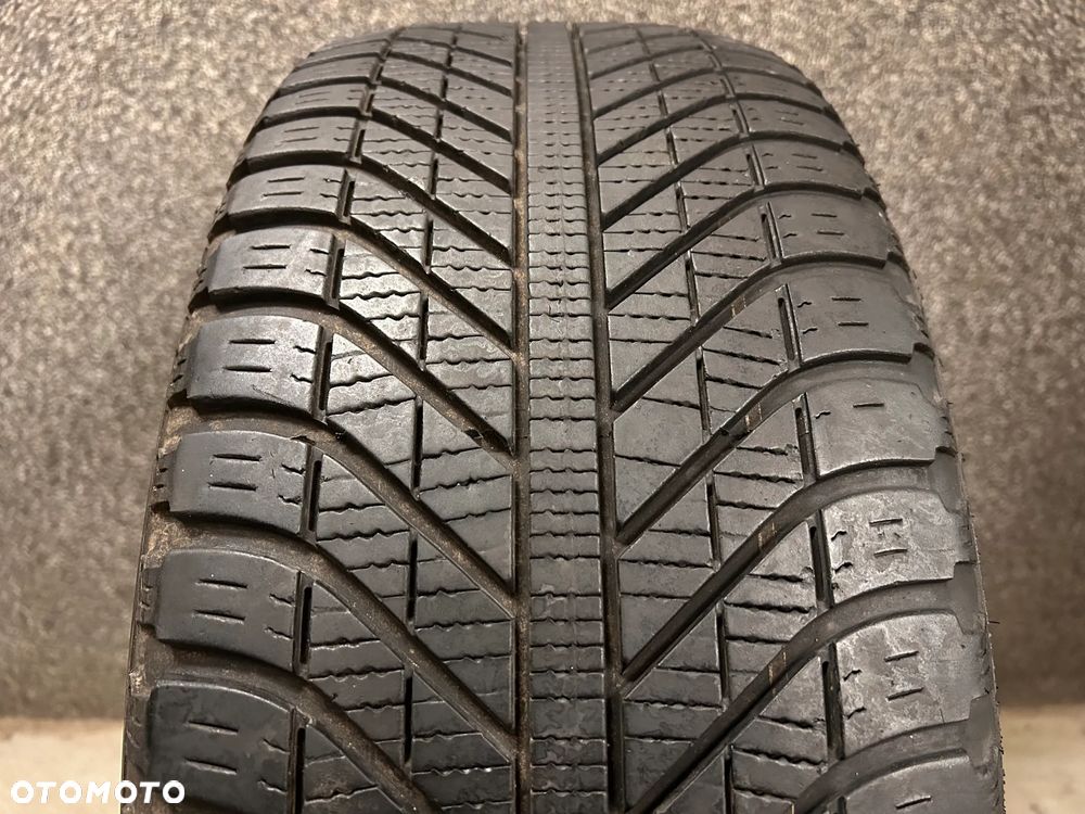 Goodyear Vector 4Seasons Suv 4x4 235/55/17 103H XL 1szt. - 2