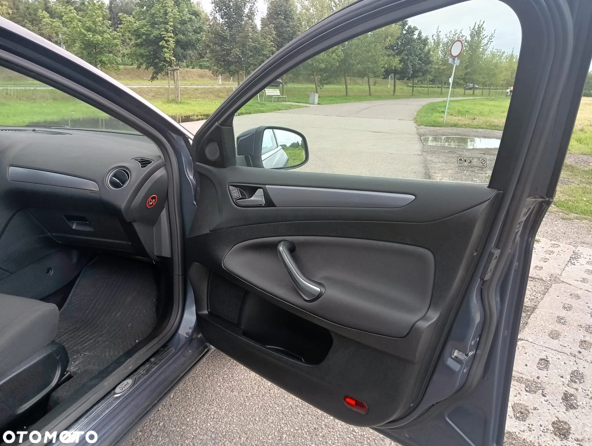 Ford Mondeo 2.0 TDCi Titanium - 27