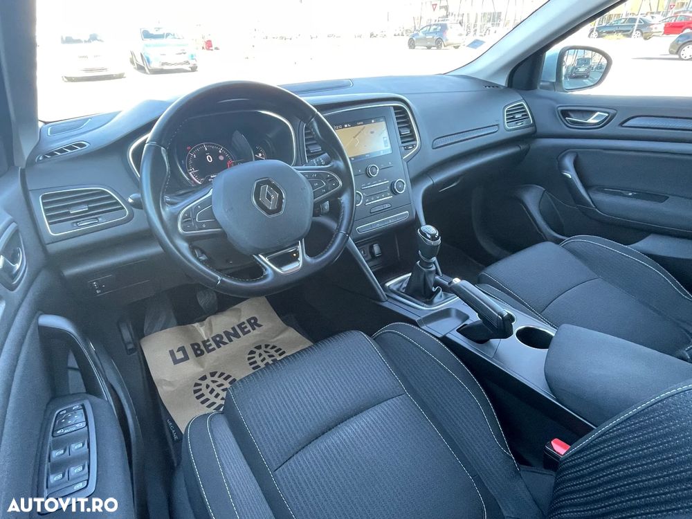 Renault Megane BLUE dCi 115 LIMITED - 13