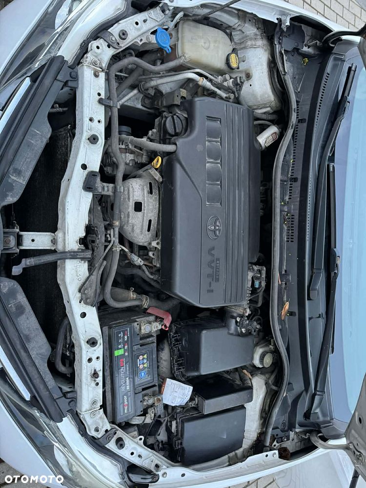 Toyota Auris 1.33 VVT-i Active - 8