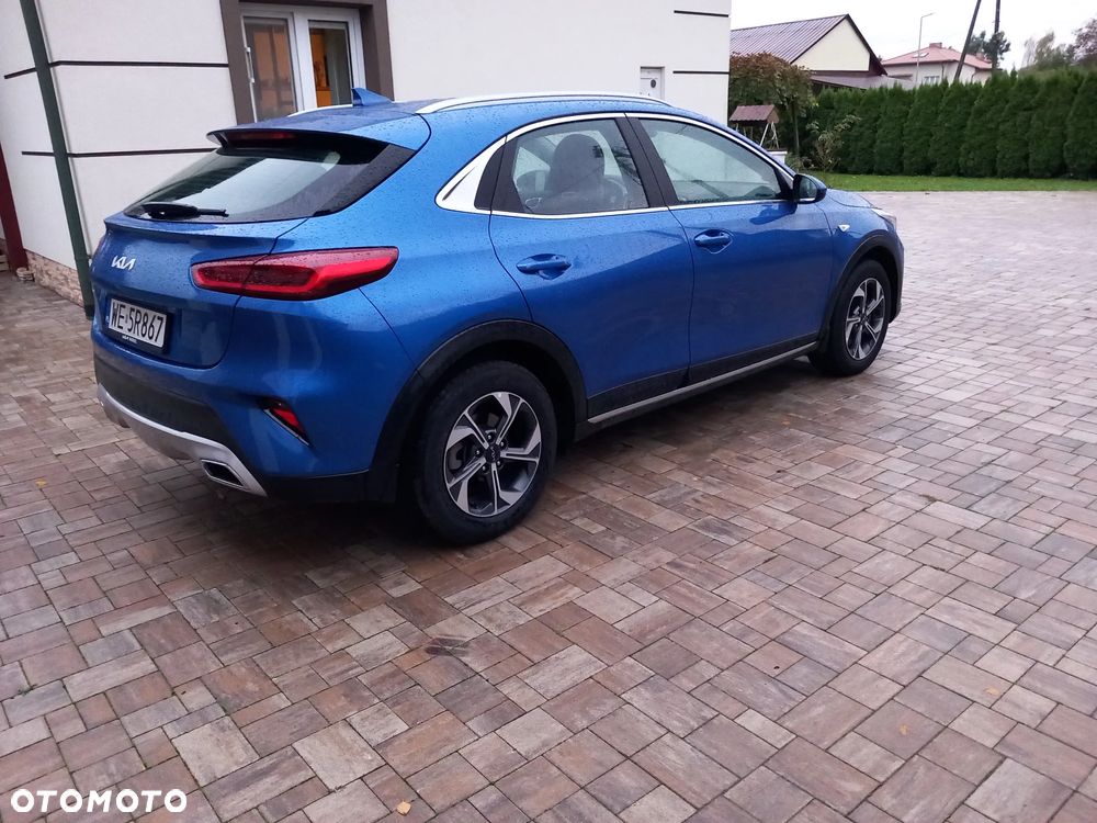 Kia XCeed 1.5 T-GDI M - 6