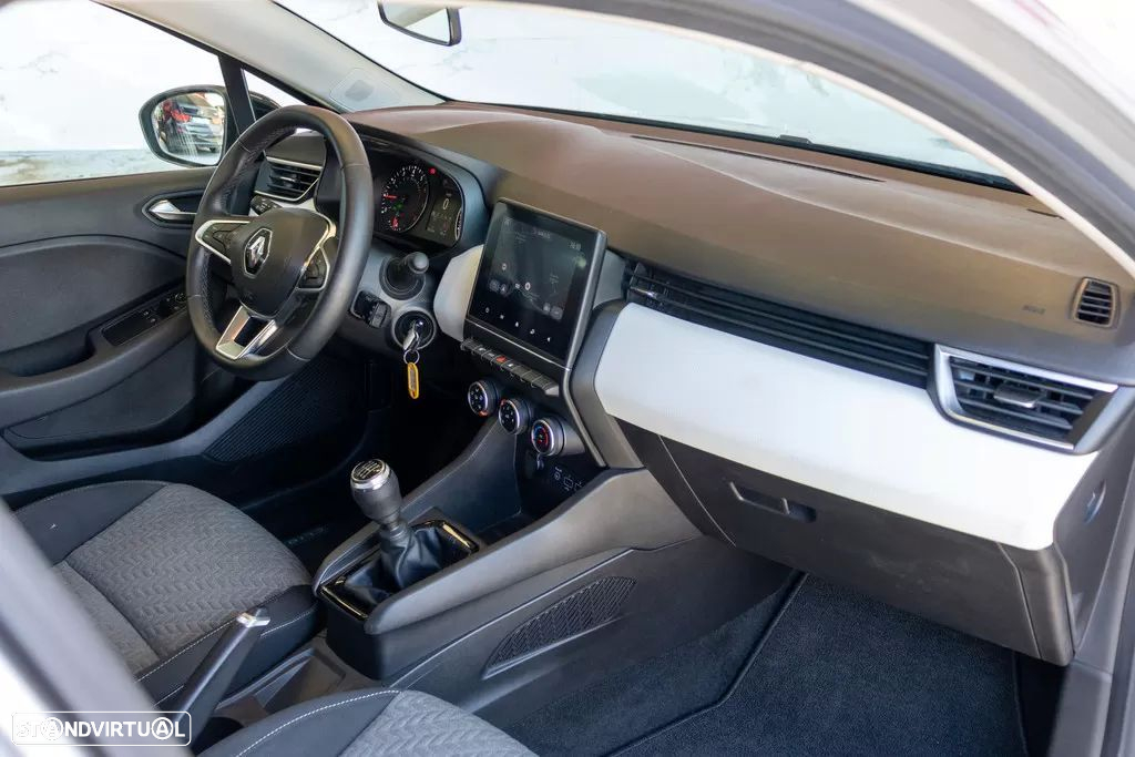 Renault Clio 1.0 TCe Limited - 17