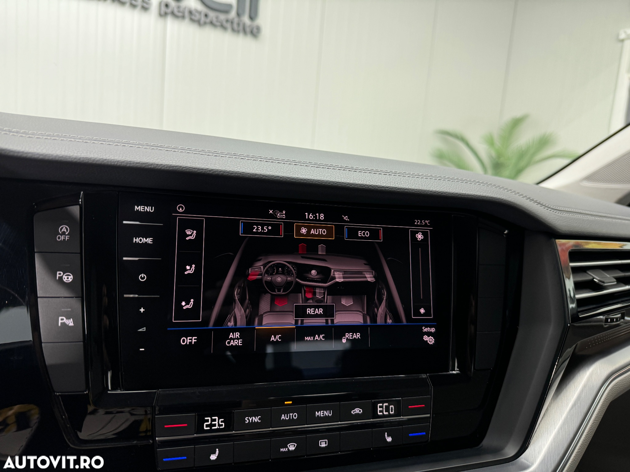 Volkswagen Touareg V6 TDI Elegance - 26