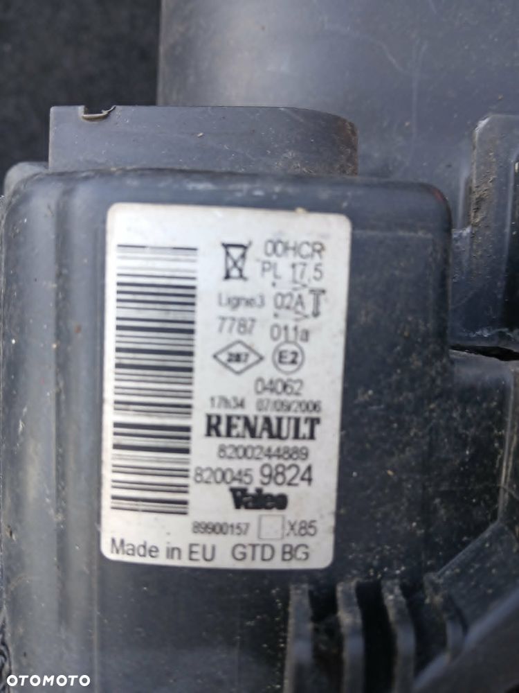 Renault Clio III lampa przednia prawa, lewa - 8