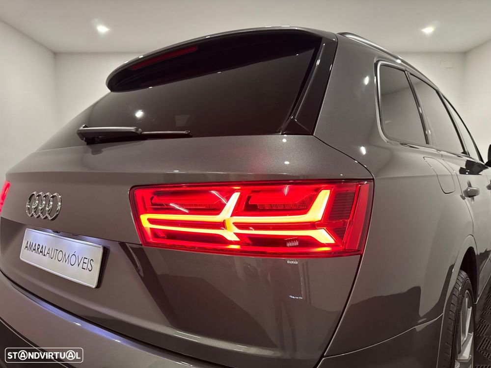 Audi Q7 3.0 TDi quattro Tiptronic 7L - 22