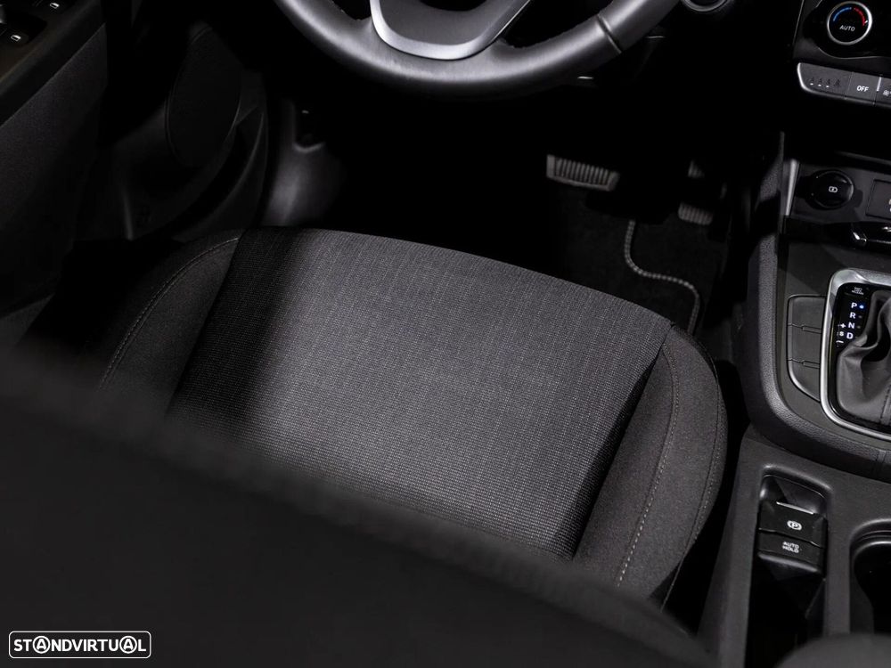 Hyundai Kauai 1.6 GDi HEV Premium - 22