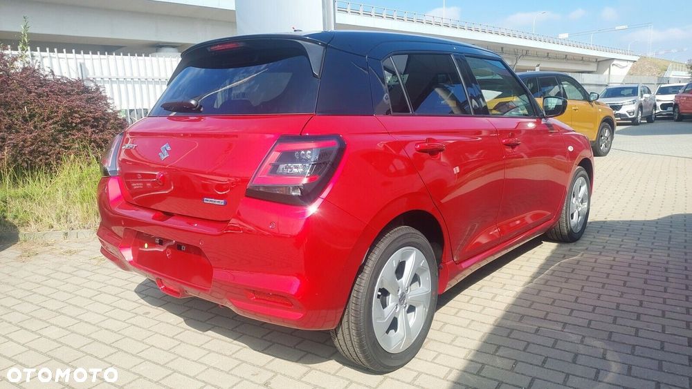 Suzuki Swift - 4